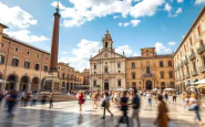 Bersaglieri in parata durante il raduno a Marsala