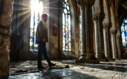 Immagine che rappresenta abusi sessuali nella Chiesa