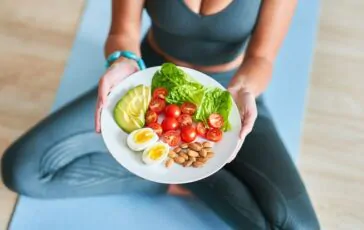 Alimentazione estiva: i cibi giusti per arrivare in forma a giugno