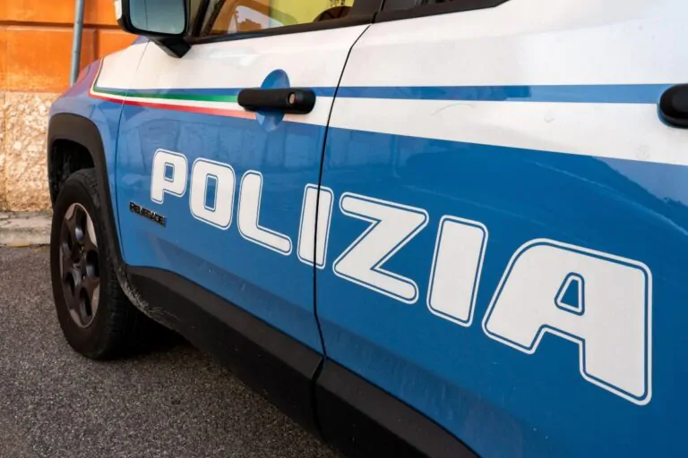 poliziotti indagati legrottaglie