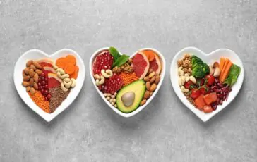 Perdita di peso e superfood: quali sono i cibi che aiutano davvero?