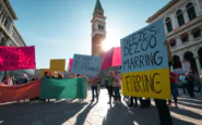protesta contro il matrimonio di jeff bezos a venezia cosa e successo 1750934944
