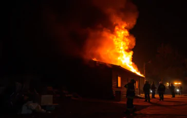 fiamme a cherasco cosa e successo davvero nella notte 1751600233 364x230