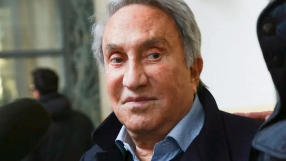 Emilio Fede si racconta a 94 anni: “Vivo in una Rsa, Berlusconi? E’ stato un fratello, mi manca”