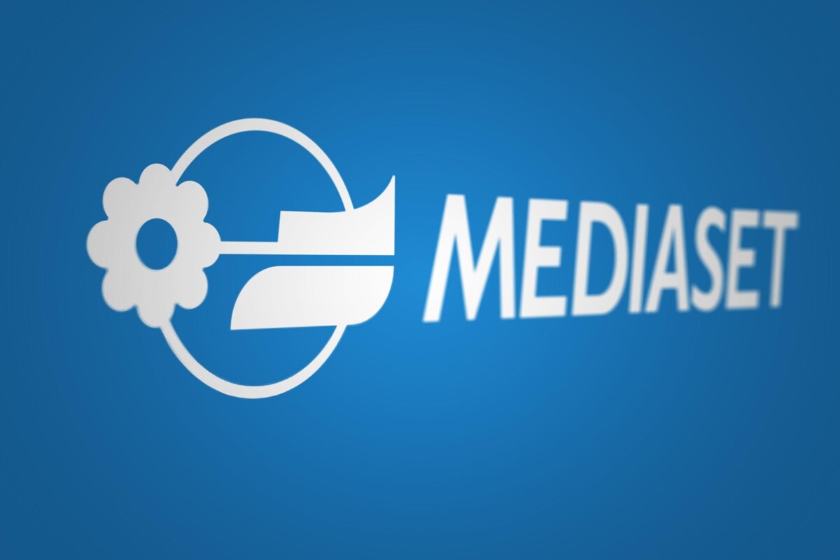 Palinsesti Mediaset, stop a Striscia La Notizia: la decisione di Pier Silvio Berlusconi