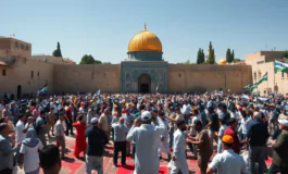 coloni israeliani occupano la spianata delle moschee tensione crescente a gerusalemme python 1754217657 265x160