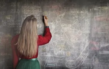 Formazione per insegnanti: strumenti digitali e opportunità per crescere professionalmente