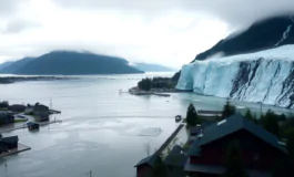 emergenza inondazioni a juneau il ghiacciaio mendenhall fa paura python 1755151073 265x160