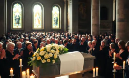 funerali di pippo baudo tributi e lutto nella sua citta natale python 1755676897 265x160