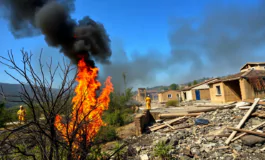 incendi in grecia vittime e distruzione a keratea python 1754732035 265x160