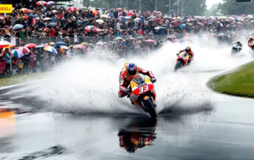 marquez trionfa in ungheria mentre bagnaia fatica in motogp python 1756041098 364x230