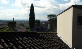 roma scoperto cadavere su tetto indagini in corso python 1755798657 265x160