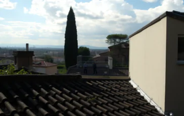 roma scoperto cadavere su tetto indagini in corso python 1755798657 364x230