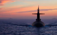 tensioni tra stati uniti e russia trump sposta sottomarini nucleari python 1754142989