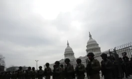trump schiera la guardia nazionale la sicurezza nazionale in gioco python 1754939054 265x160