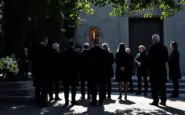 giorgio armani lultimo saluto nel silenzio di rivalta python 1757341478