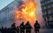 grave incendio in un palazzo di milano provoca evacuazione di massa python 1759010778
