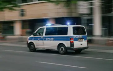 auto investe bambini berlino