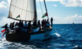 la flottiglia globale sumud affronta pericoli avvicinandosi a gaza python 1758824796 265x160