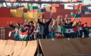 protesta al porto di melbourne contro la vendita di armi a israele python 1756760733