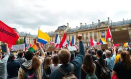 proteste in francia il movimento bloquons tout contro il governo python 1757376654 265x160