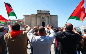 proteste per la palestina mobilitazione ad ancona e in tutta italia python 1758602475 364x230
