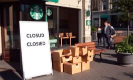 starbucks annuncia chiusure e licenziamenti ristrutturazione aziendale in arrivo python 1758836014 265x160