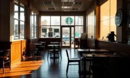 starbucks annuncia chiusure e riduzioni di personale per un rilancio strategico python 1758832250 265x160