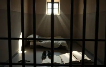 tragedia a torre del gallo giovane nordafricano si suicida in carcere python 1759049343 364x230
