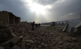 tragedia in afghanistan il terremoto provoca danni e allerta umanitaria python 1756737212 265x160