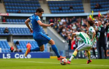 analisi delle prestazioni di napoli e juventus nel calcio europeo python 1759380831 364x230