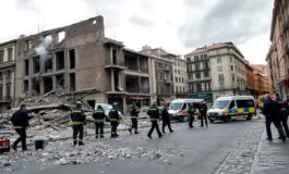 esplosione devastante in centro citta tre morti e molti feriti 1761492237 265x160