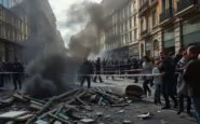 esplosione in centro citta provoca feriti e panico tra la folla 1761917969