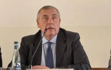 featured 2907841 364x230