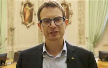 featured 2918830 364x230