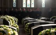 funerali dei carabinieri vittime dellesplosione a castel dazzano un tributo di onore e ricordo 1760680473