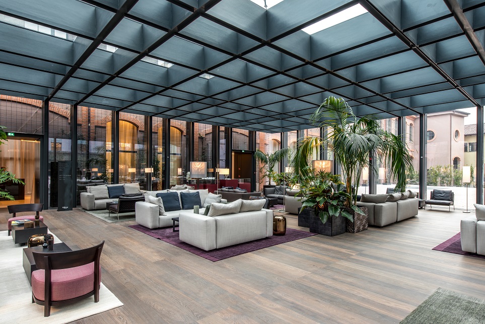 https://www.notizie.it/wp-content/uploads/2025/10/glass-cube.jpg