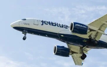 volo jetblue perso quota 15 feriti