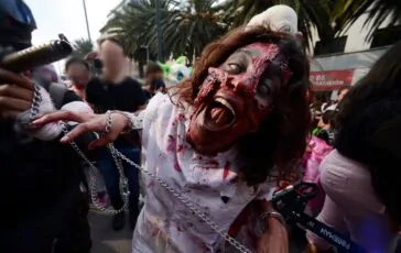 Halloween Napoli prodotti contraffatti