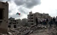 impatto della disputa sui resti dei prigionieri israeliani sul cessate il fuoco a gaza 1760908893