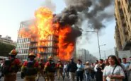 incendio in centro citta evacuate 300 persone per sicurezza 1760352308