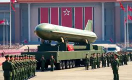 la corea del nord svela il missile piu potente durante la parata militare 1760163577 265x160