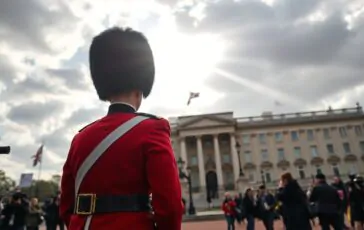 la revoca dei titoli del principe andrea il decisione di re carlo iii 1761865310 364x230