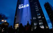 milano si mobilita per gaza azione visiva per la giustizia python 1759384304