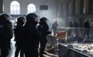 scontri alla stazione centrale indagini in corso e identificazione dei responsabili python 1759448910