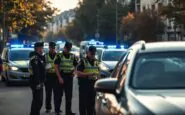 smantellata rete di truffatori travestiti da forze dellordine operazione di polizia in corso python 1759513353