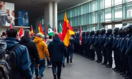 tensione allaeroporto di firenze protesta dei lavoratori gkn in corso 1760849646 265x160