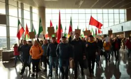 tensioni allaeroporto di firenze manifestazione per la gkn in corso 1760820361 265x160