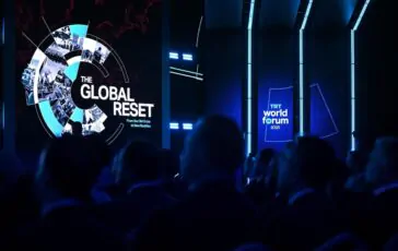 La grande revisione globale: idee e strategie per un nuovo equilibrio internazionale