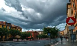 allerta meteo in italia attese tempeste e venti intensi 1762218346 265x160